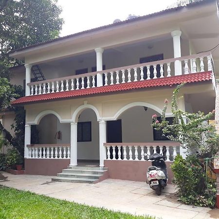 Agnelo'S Holiday Homes Candolim Εξωτερικό φωτογραφία